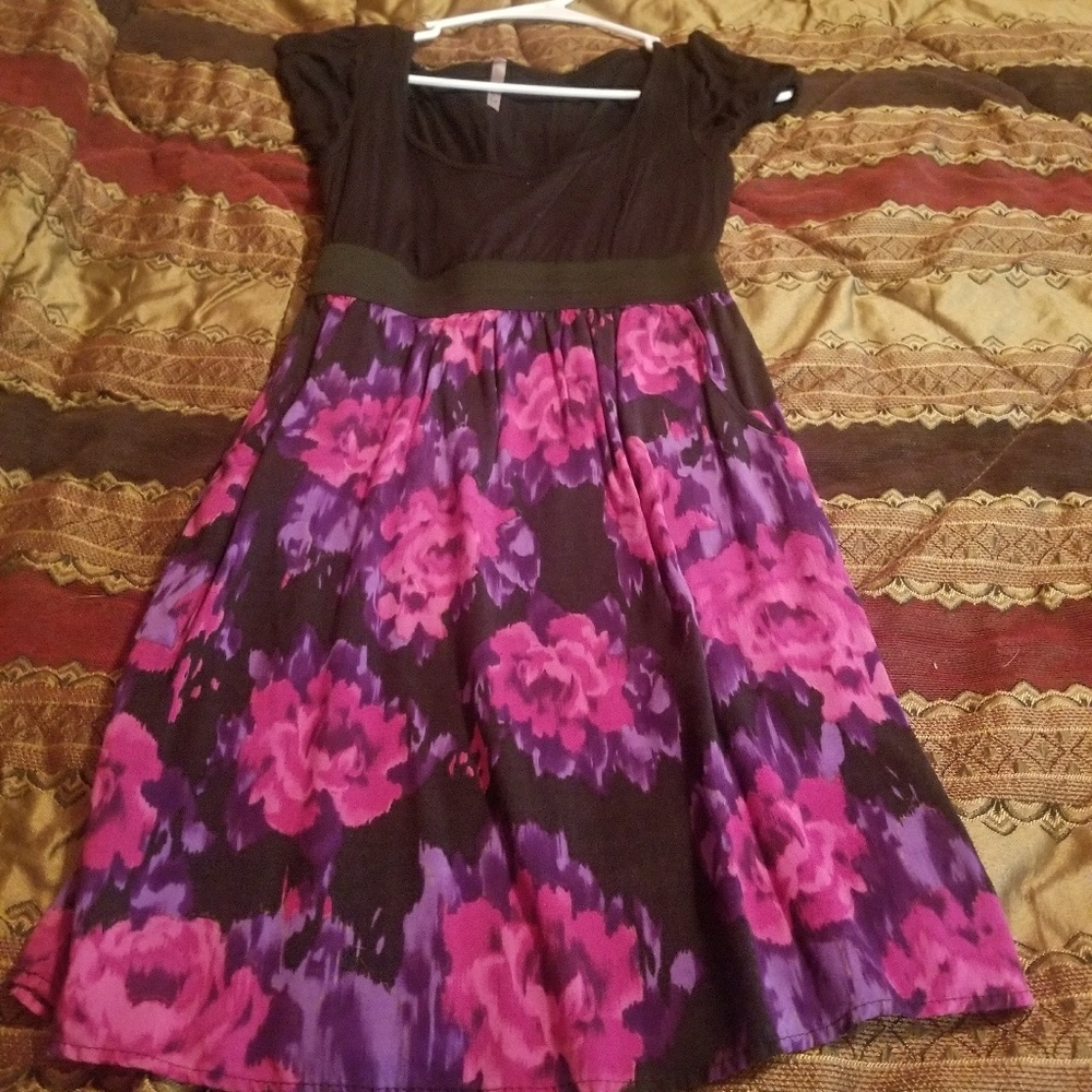 Medium floral dress